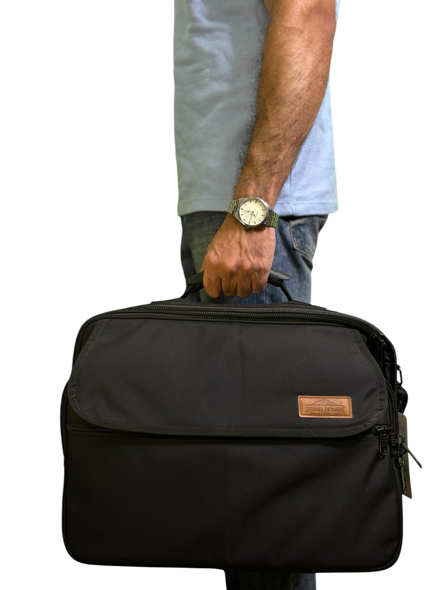 Insta Deluxe Laptop Bag – Black